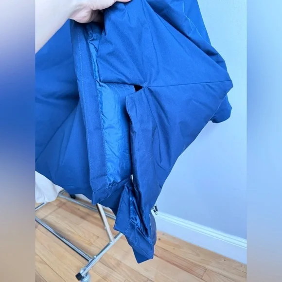 Columbia Men’s Arrow Trail Insulated Navy Parka in size Large - Picture 13 of 16